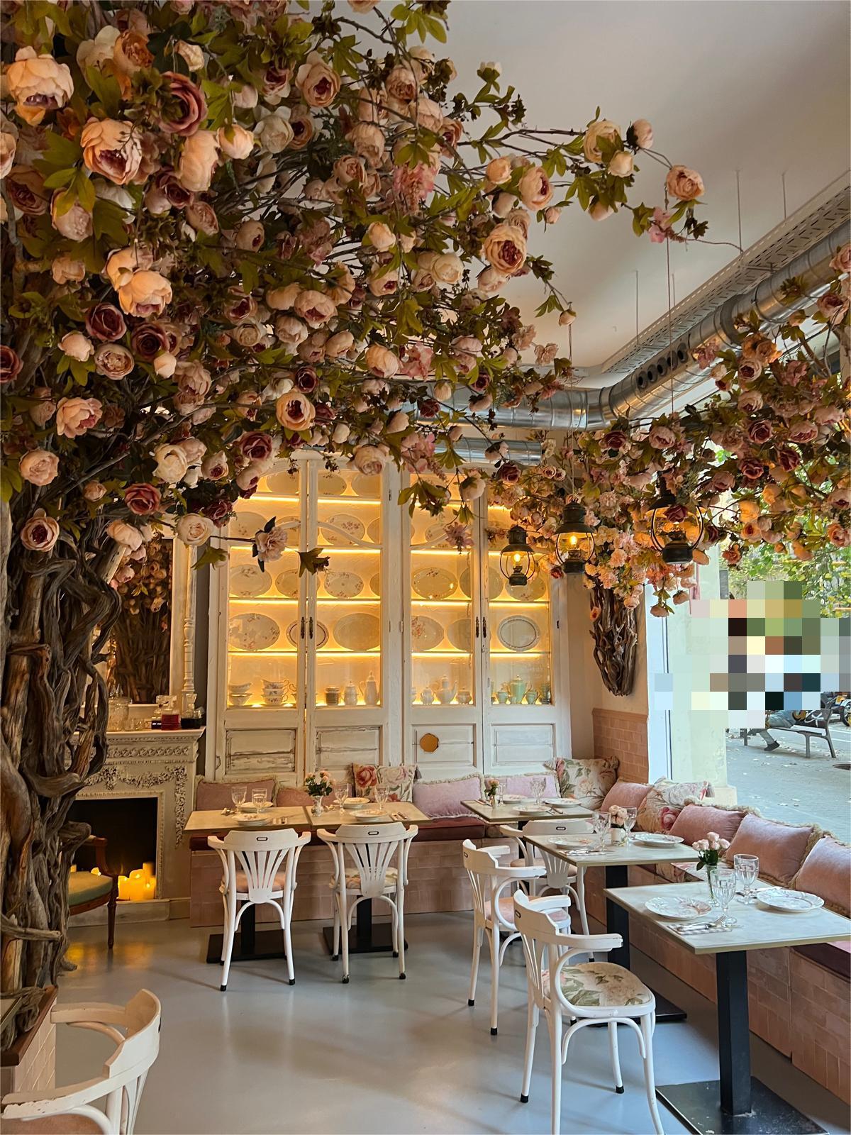 Ref. 121 TRASPASO de BRUNCH con licencia C2.3 en Calle Premium de Exaimple